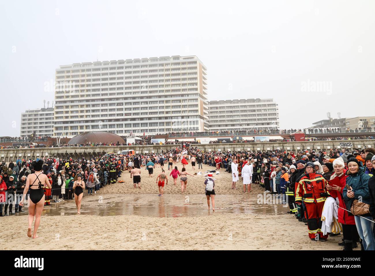 Sylt 38. Weihnachtsbaden, Westerland, 26.12.2024 Feature *** Sylt 38