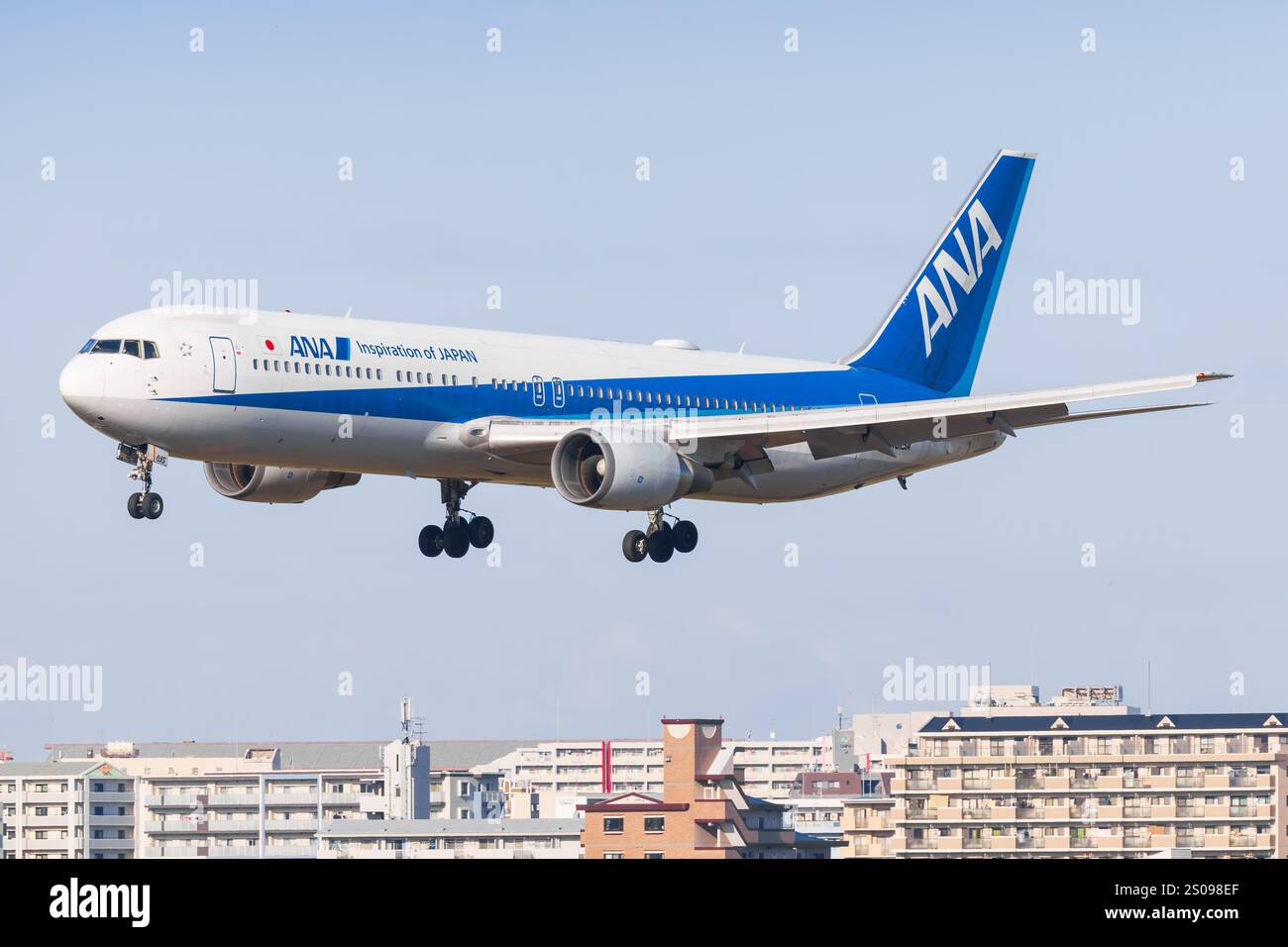 Ana 767 hi-res stock photography and images - Alamy Ana 767 hi-res stock photography and images - Alamy