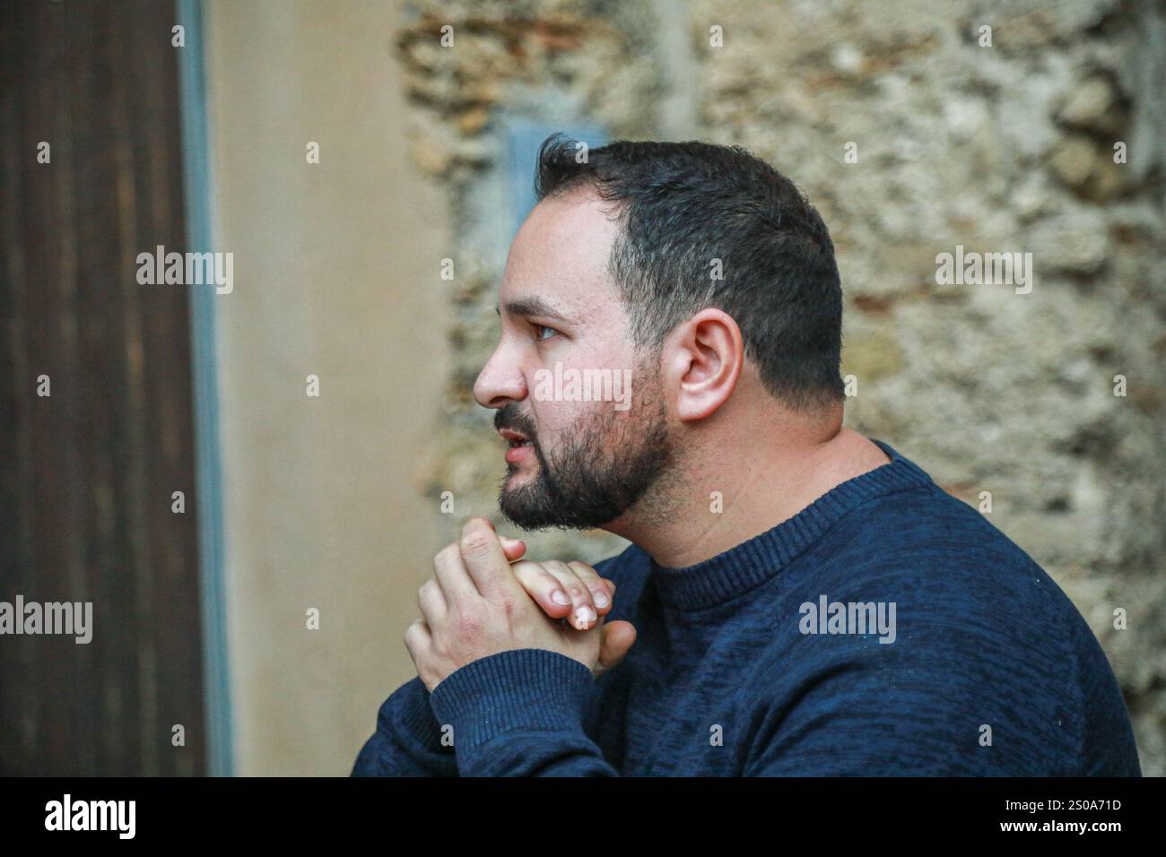 Close up man hands together hi-res stock photography and images - Alamy