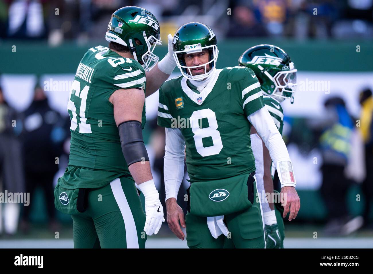 New York Jets quarterback Aaron Rodgers (8) reacts to the touchdown