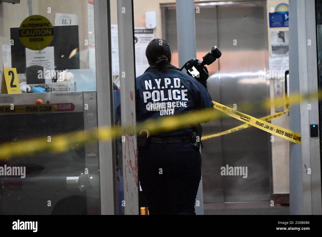 New York City Police Department Crime Scene Investigators at the scene ...