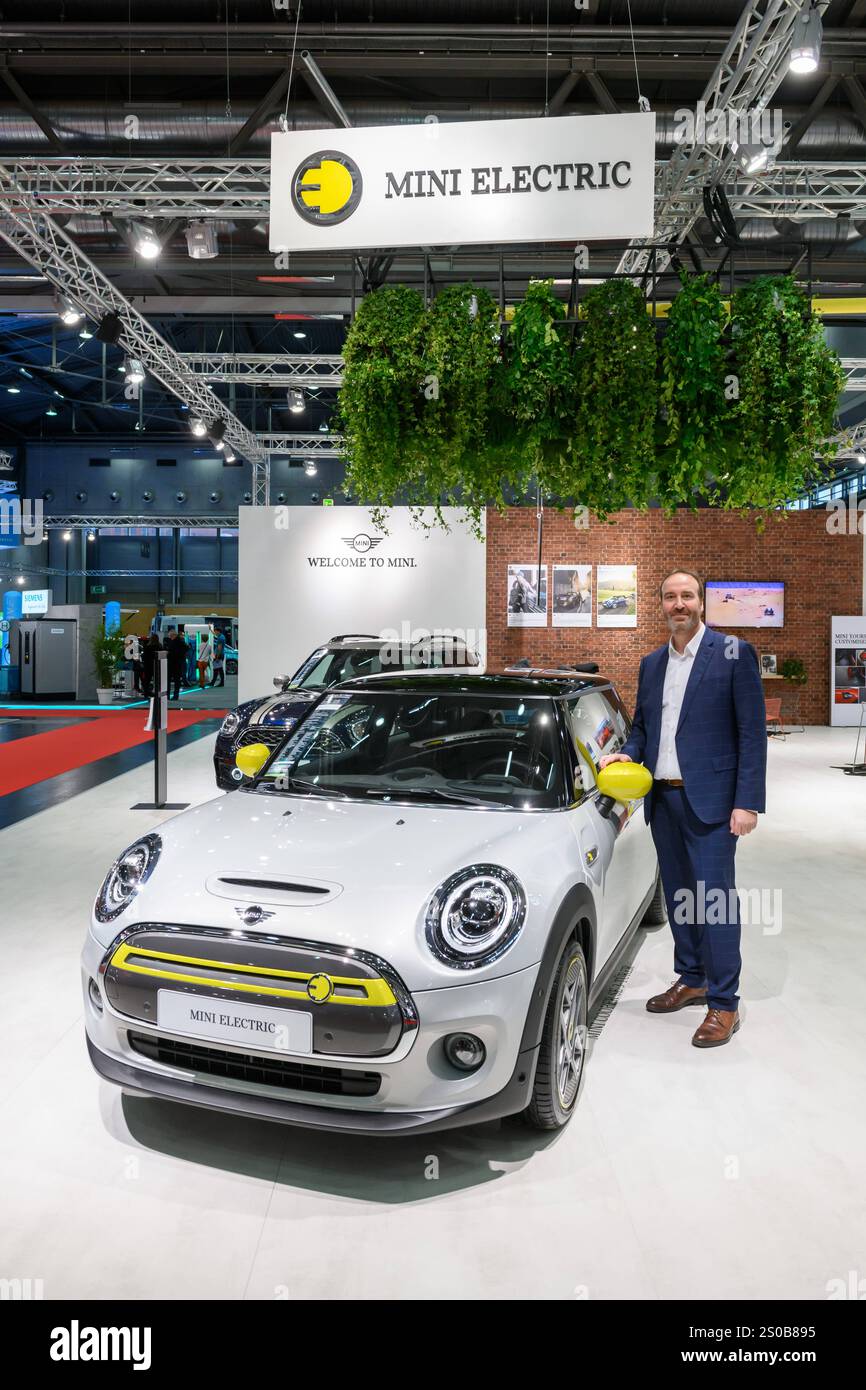 vienna, austria, 15 jan 2020, autoshow, mini electric, compact ...