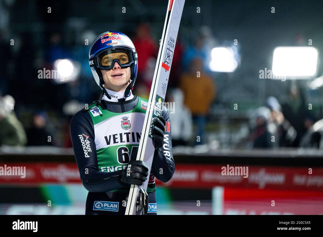 WELLINGER Andreas (Deutschland) im Ziel, SUI, FIS Viessmsann Skisprung