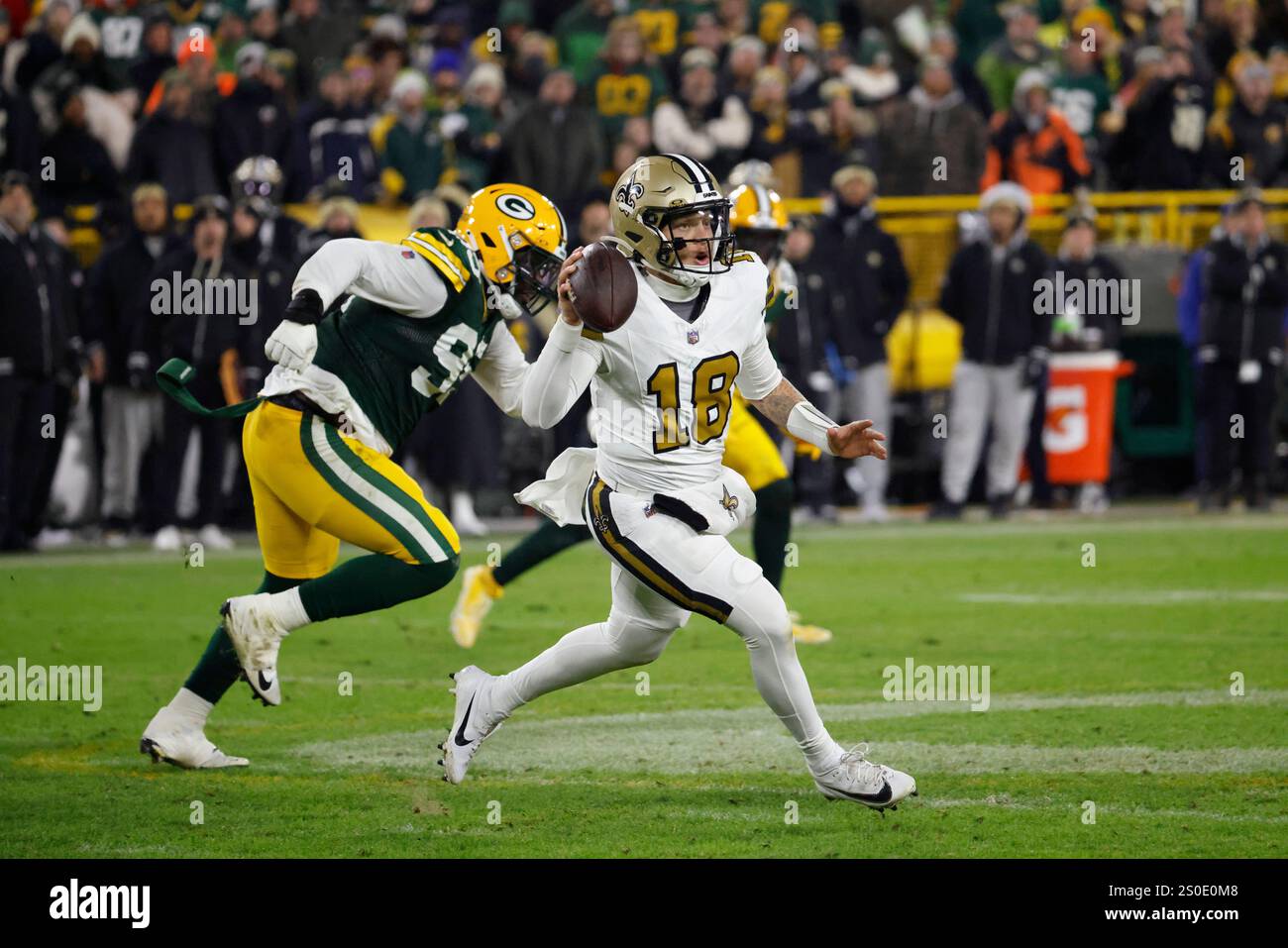 New Orleans Saints quarterback Spencer Rattler (18) before an NFL ...