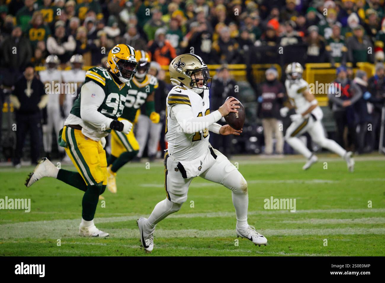 New Orleans Saints quarterback Spencer Rattler (18) before an NFL ...
