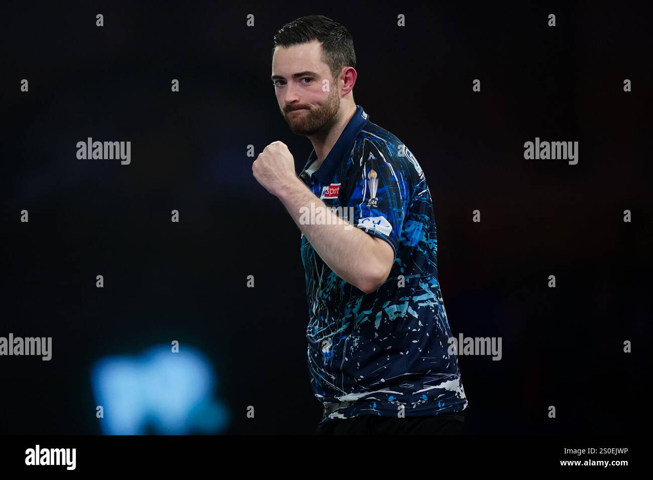 Luke Humphries celebrating during the 3rd round match between Luke