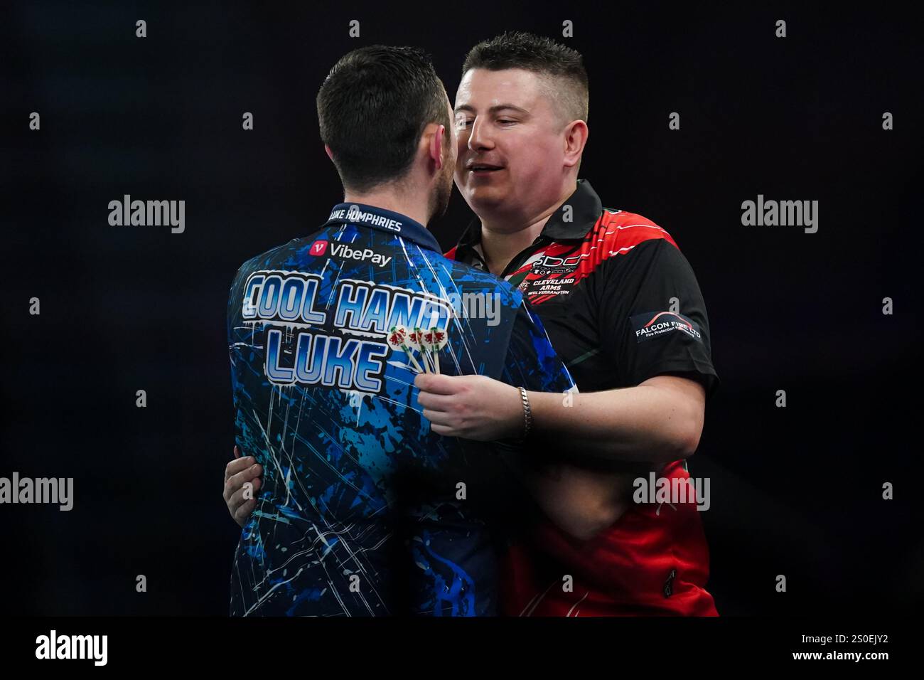 Luke Humphries speaking with Nick Kenny after the 3rd round match