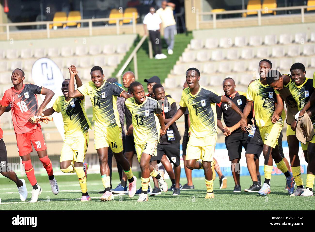 (241228) KAMPALA, Dec. 28, 2024 (Xinhua) Members of team Uganda