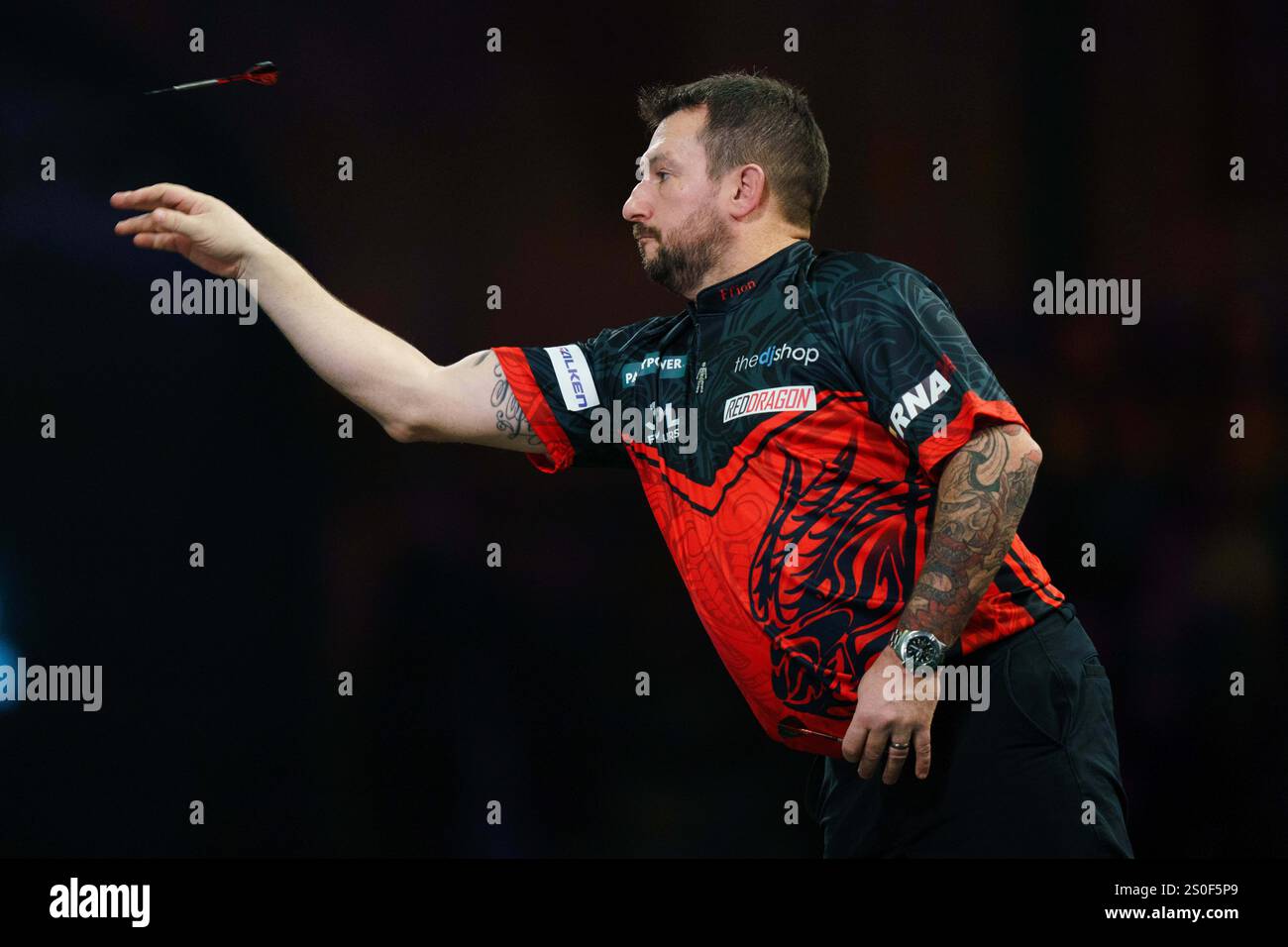 Jonny Clayton during the 3rd round match between Jonny Clayton and