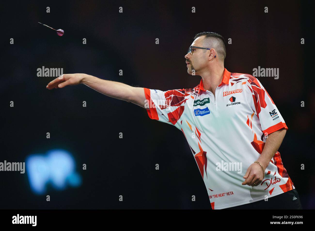 Damon Heta during the PDC Paddy Power World Darts Championship 2024/