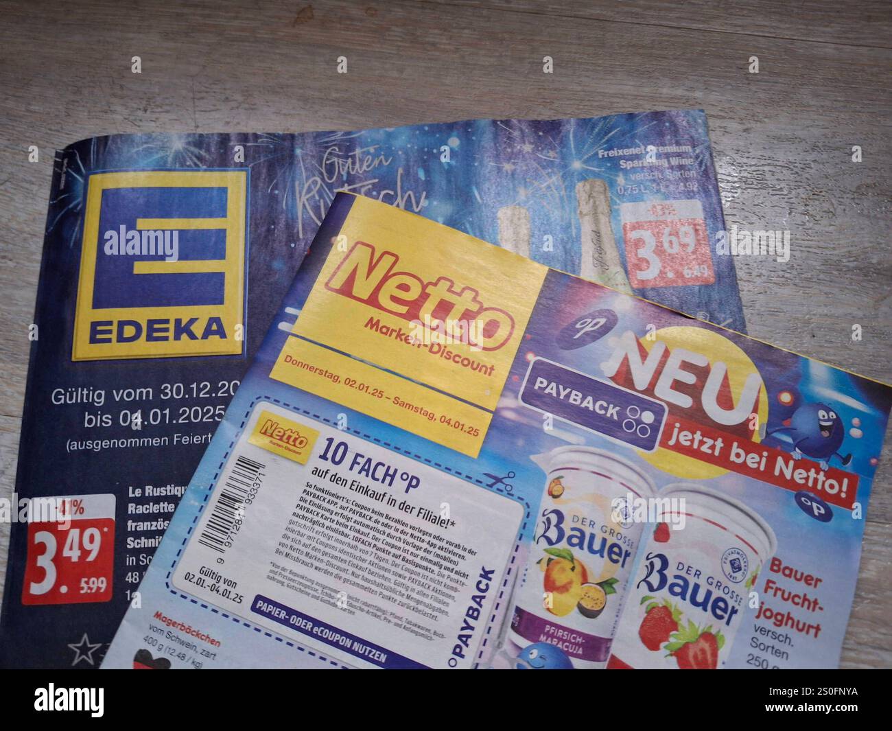Stockbilder 12/2024 Edeka und Netto Prospekt zum Start von Payback