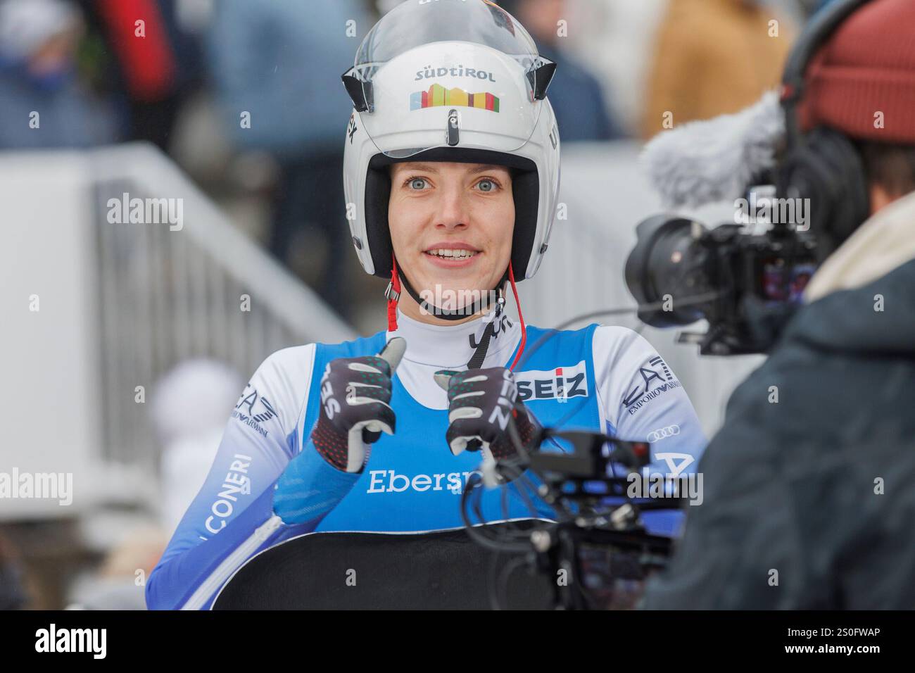 Oberhof, Deutschland. 14th Dec, 2024. Verena Hofer (ITA, Italien), 14.12.2024, Oberhof (Deutschland), Eberspächer Luge World Cup Oberhof Credit: dpa/Alamy Live News Stock Photo