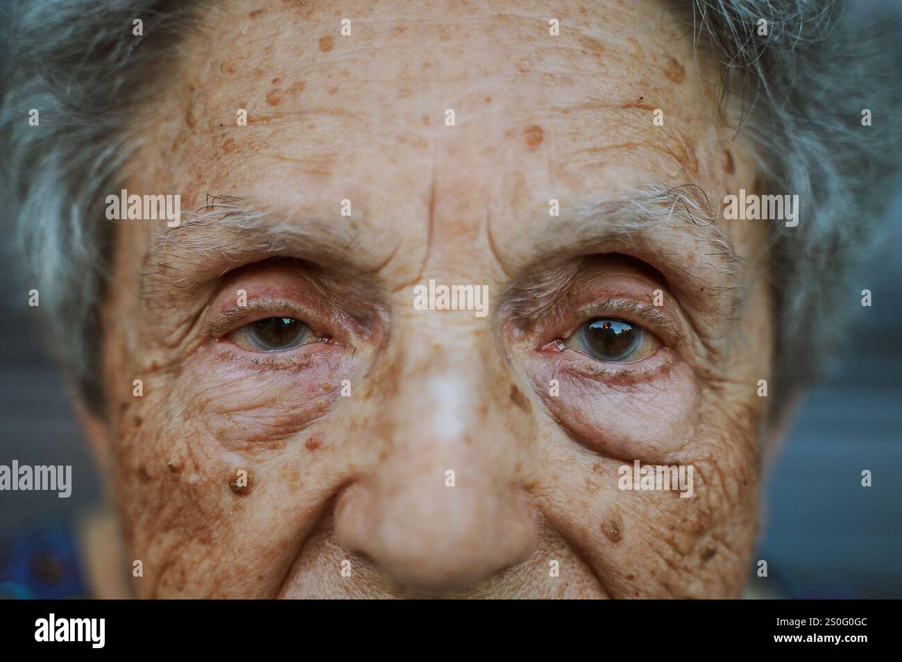 Very old woman lonely sad hi-res stock photography and images - Alamy