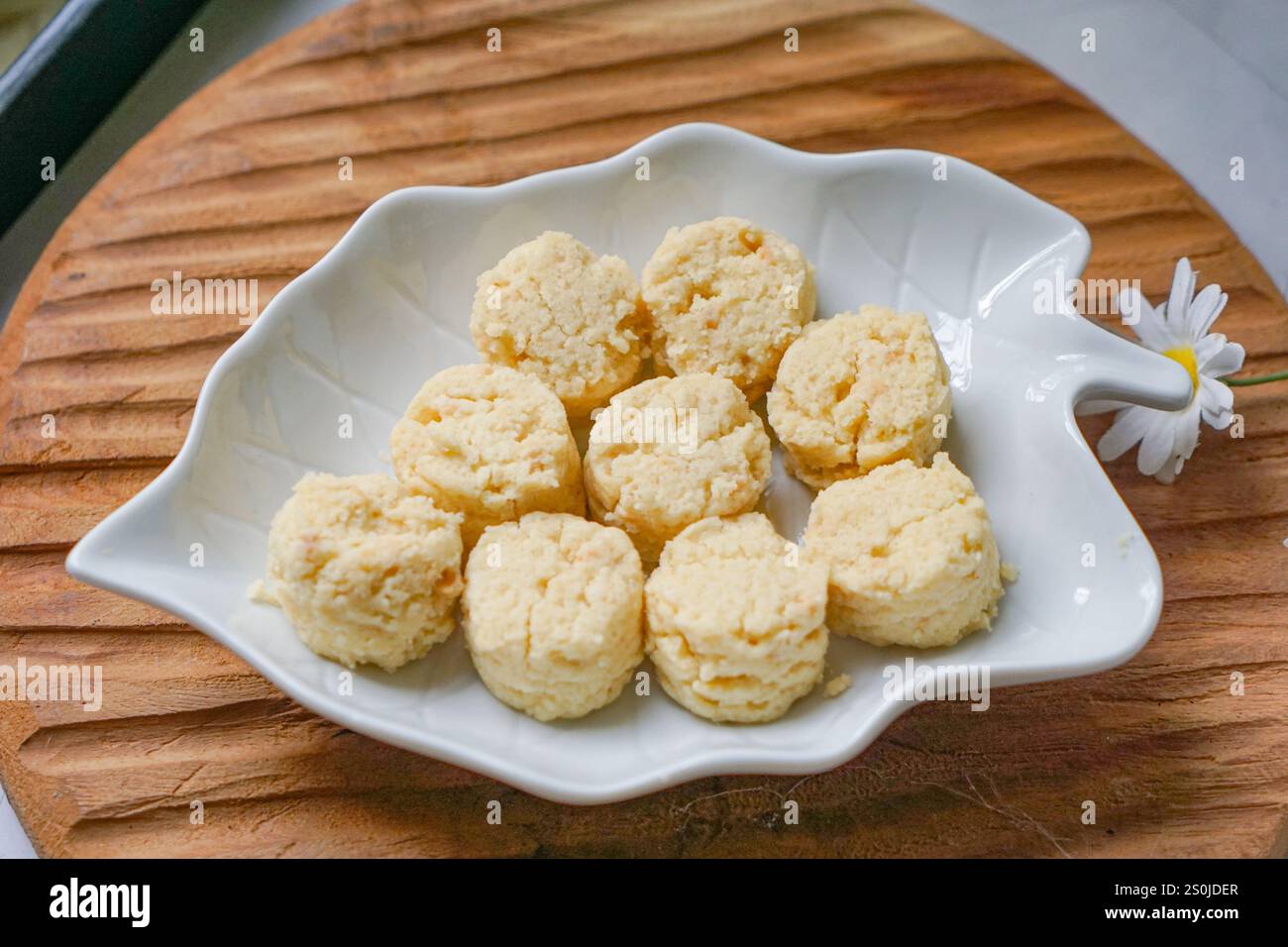 Sulgee Almond Sugee Cookies are rich, buttery, with a nutty almond flavor, a ...