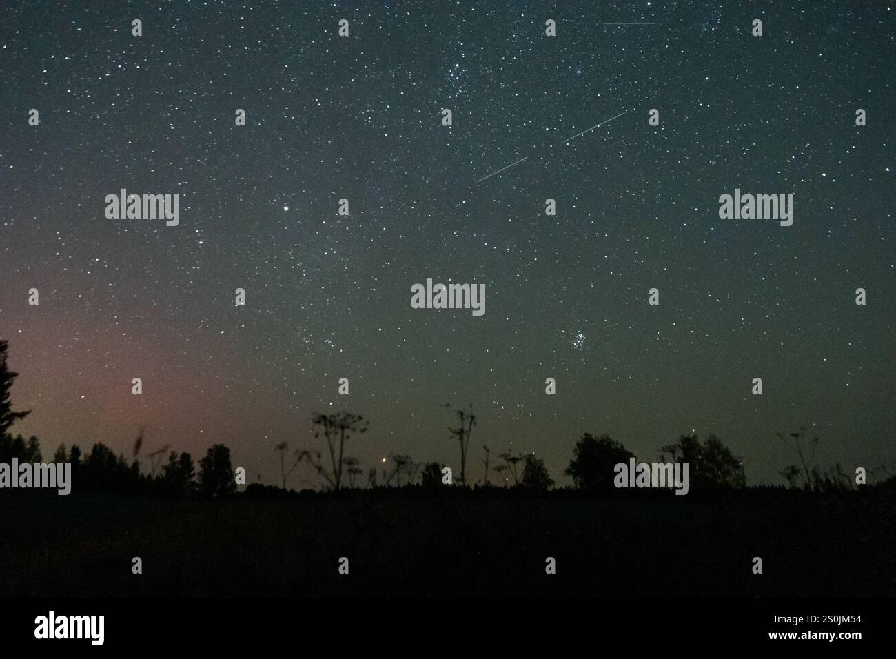 Real natural starry night sky hi-res stock photography and images - Alamy