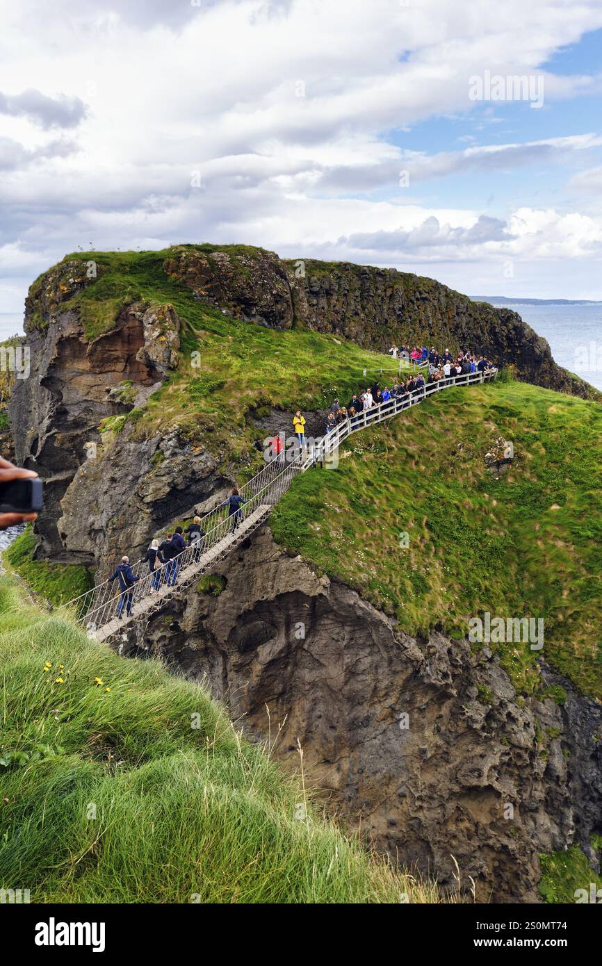 Coastal rope bridge over rocky hi-res stock photography and images - Alamy