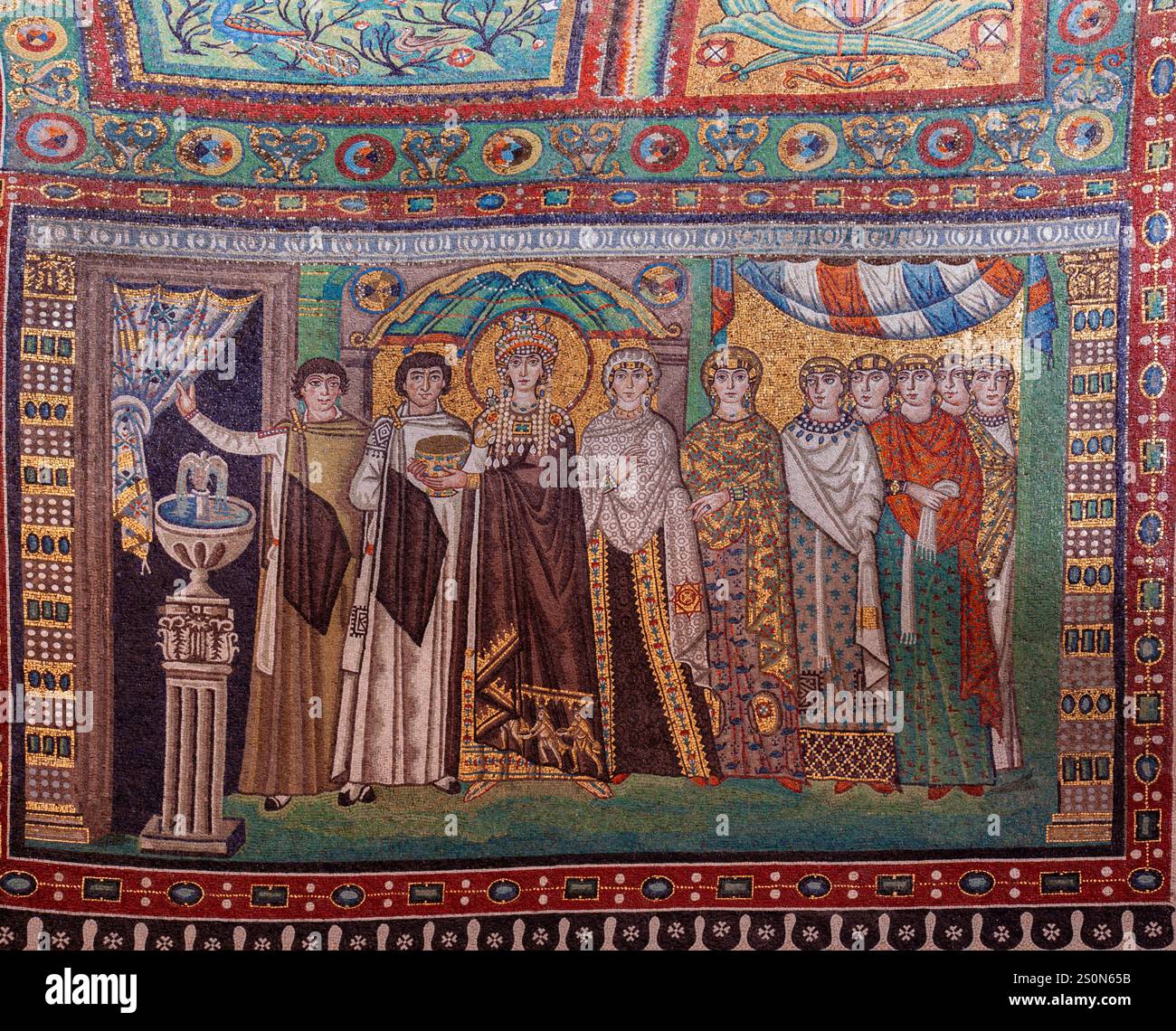 Ravenna mosaics hi-res stock photography and images - Alamy