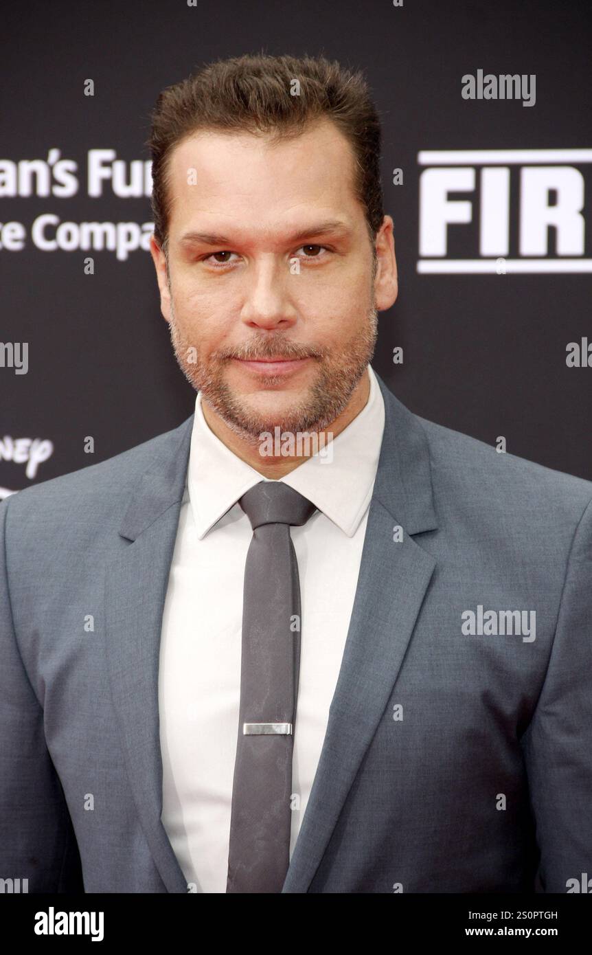 Dane Cook at the Los Angeles premiere of 