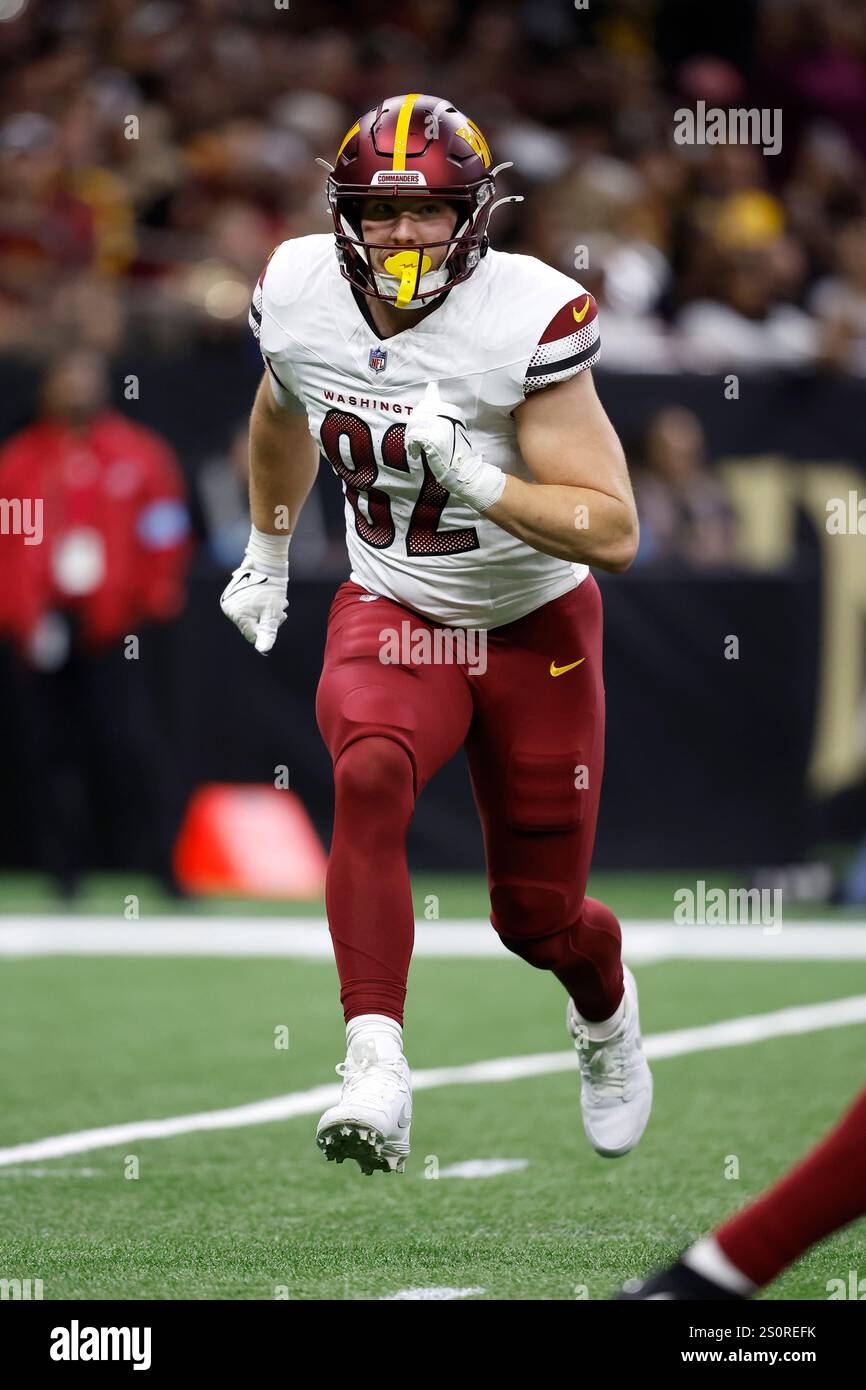 Sinott Washington Commanders tight end Ben Sinnott (82) runs a route during an ...