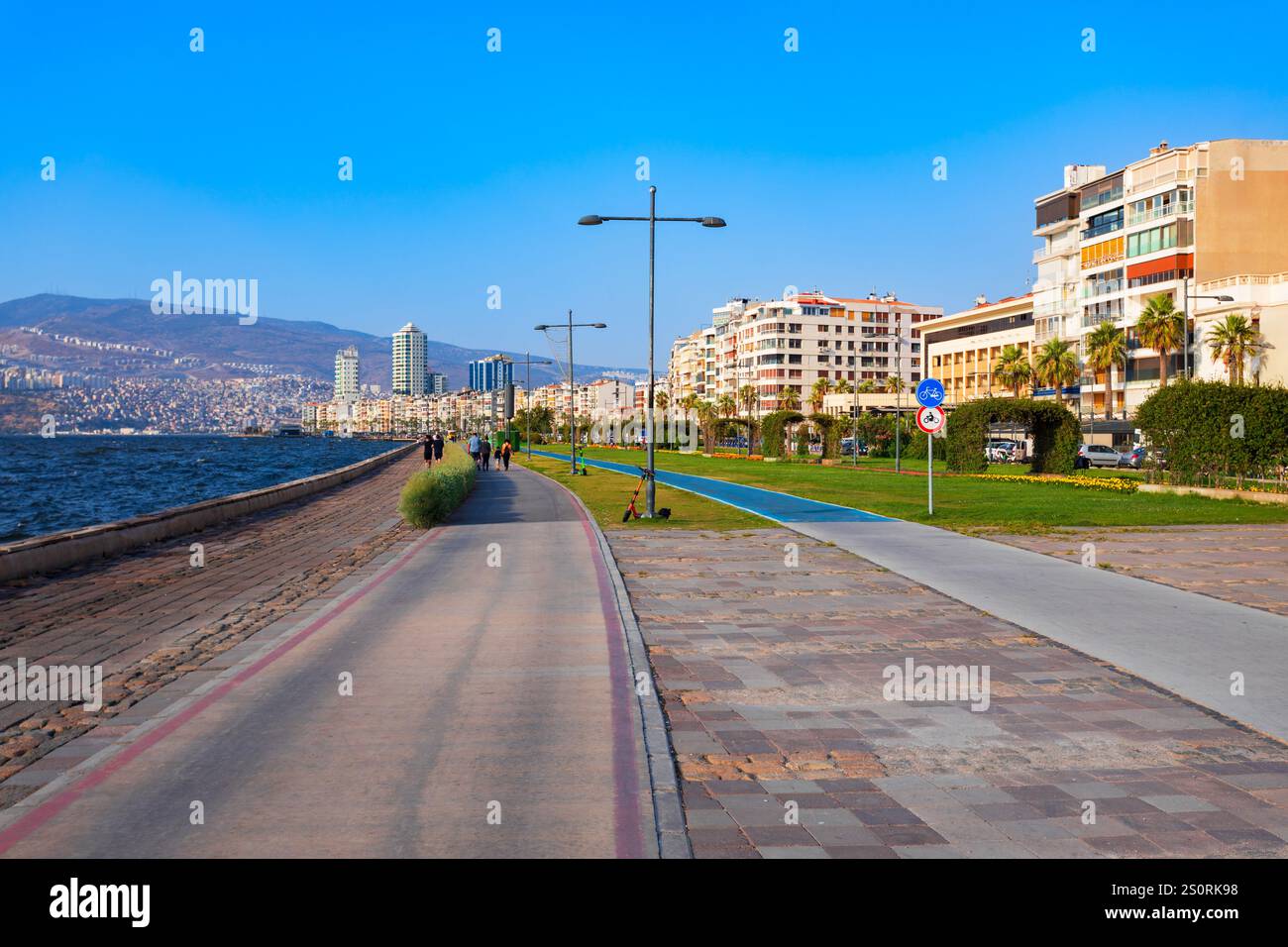 Embankment in the Kordon public park in the centre of Izmir city in ...