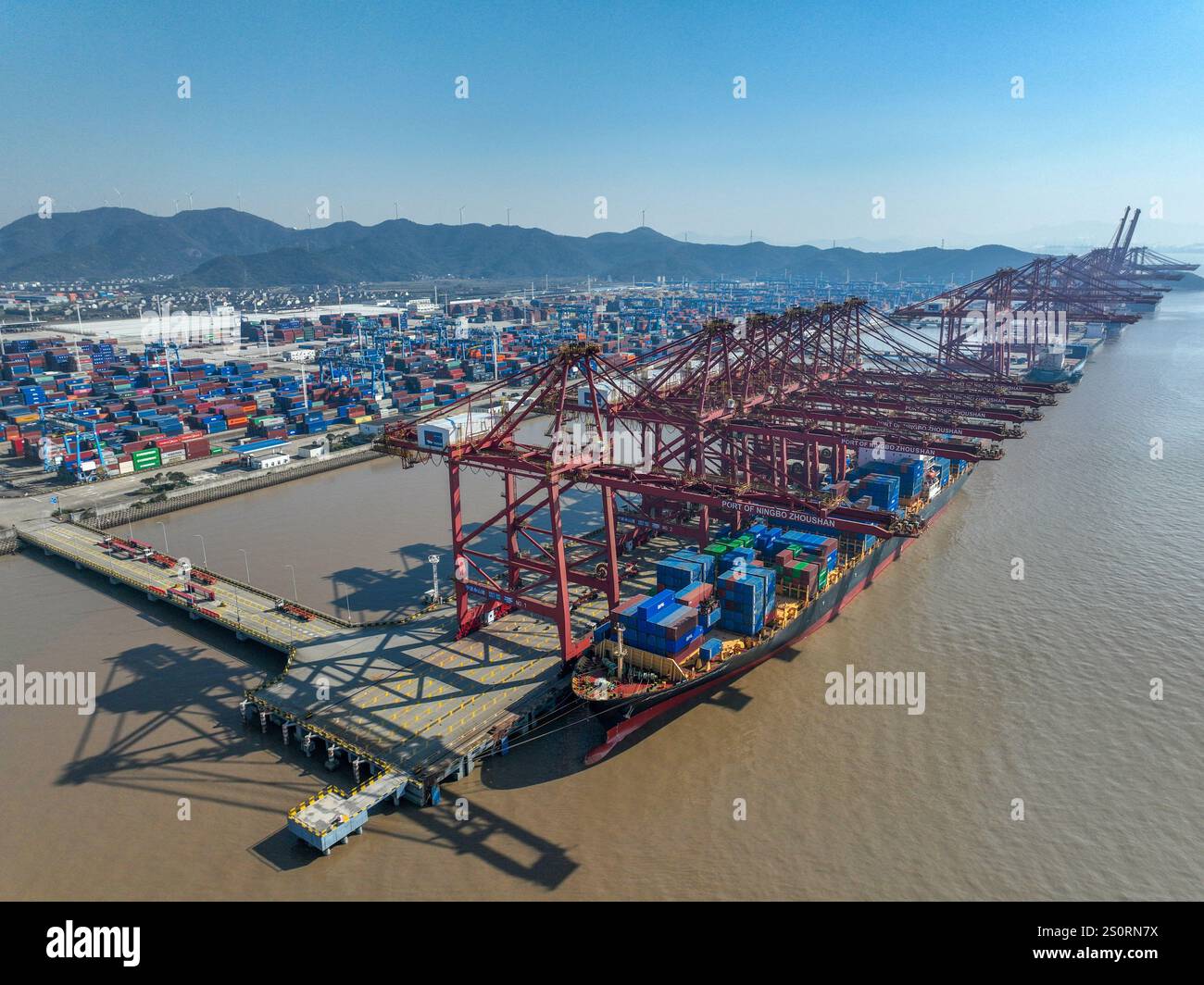 Ningbo, China. 29th Dec, 2024. NINGBO, CHINA - DECEMBER 29, 2024 ...