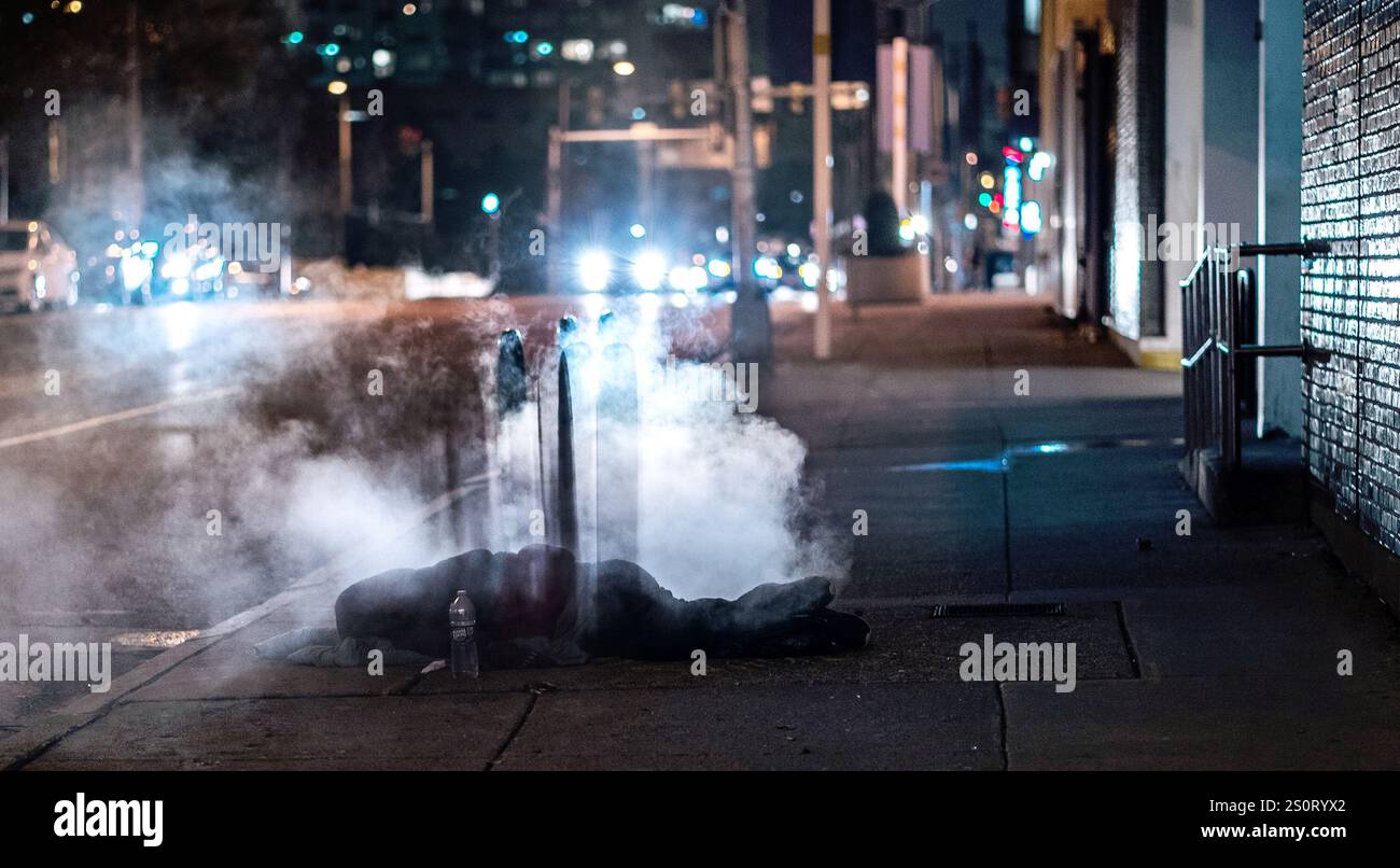 Police scene offense night hi-res stock photography and images - Alamy