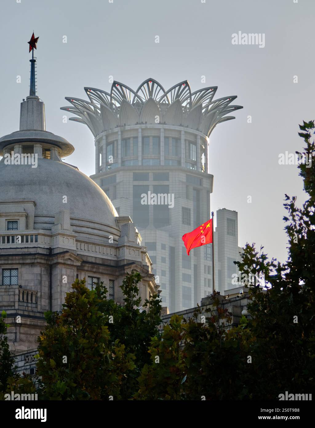 Shanghai architecture art deco hi-res stock photography and images - Alamy