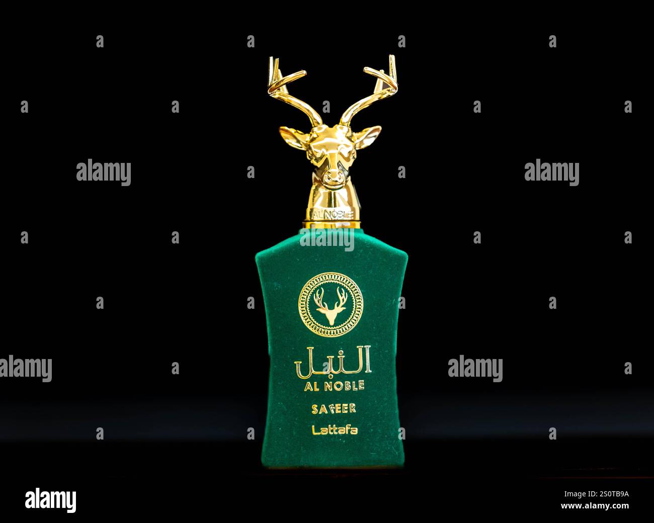 Arabic Men s Perfume Lataffa Safeer Al Noble Stock Photo Alamy arabic-men-s-perfume-lataffa-safeer-al-noble-stock-photo-alamy