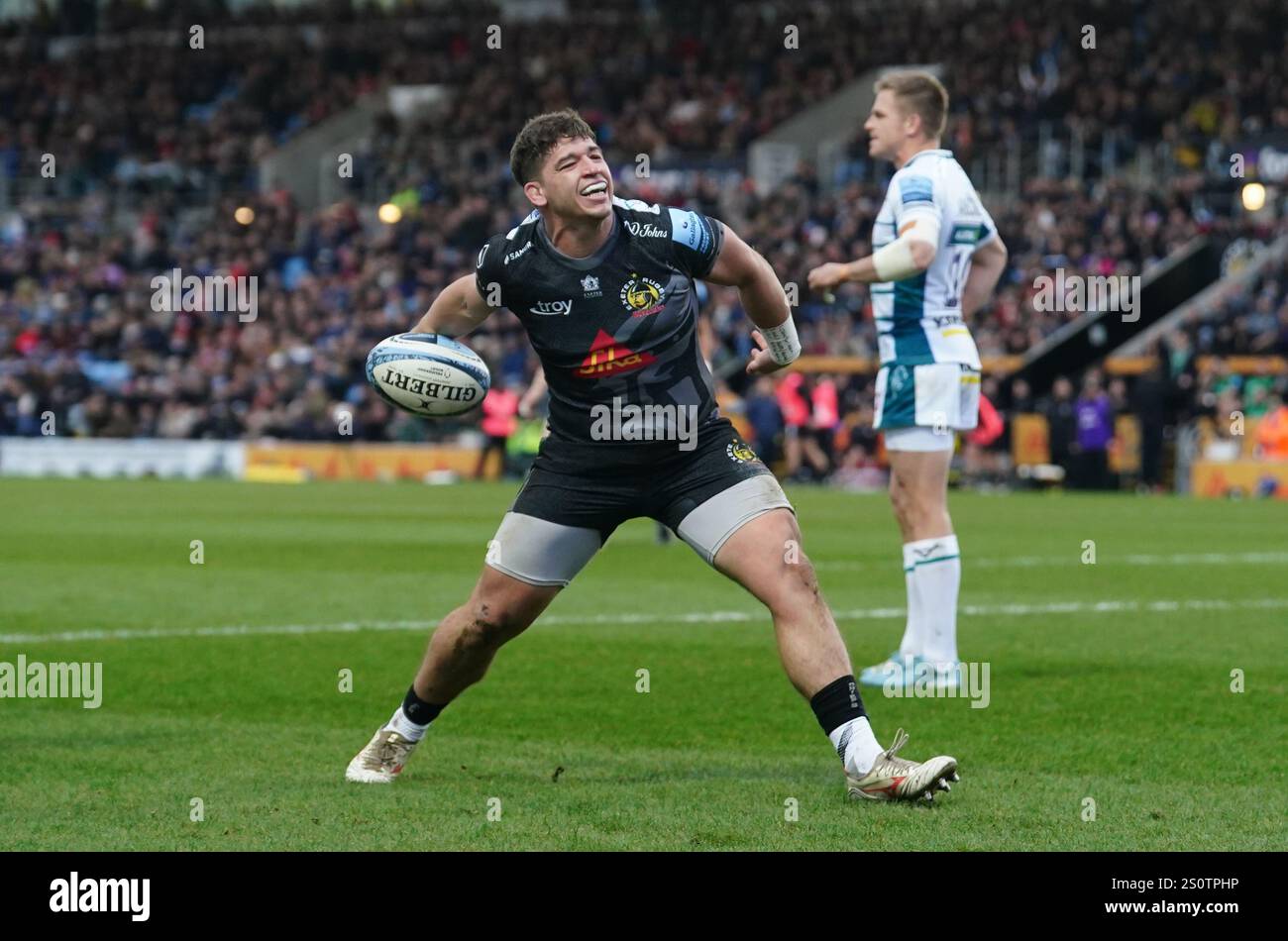 Exeter Chiefs Dan Frost scores their first try during the Gallagher