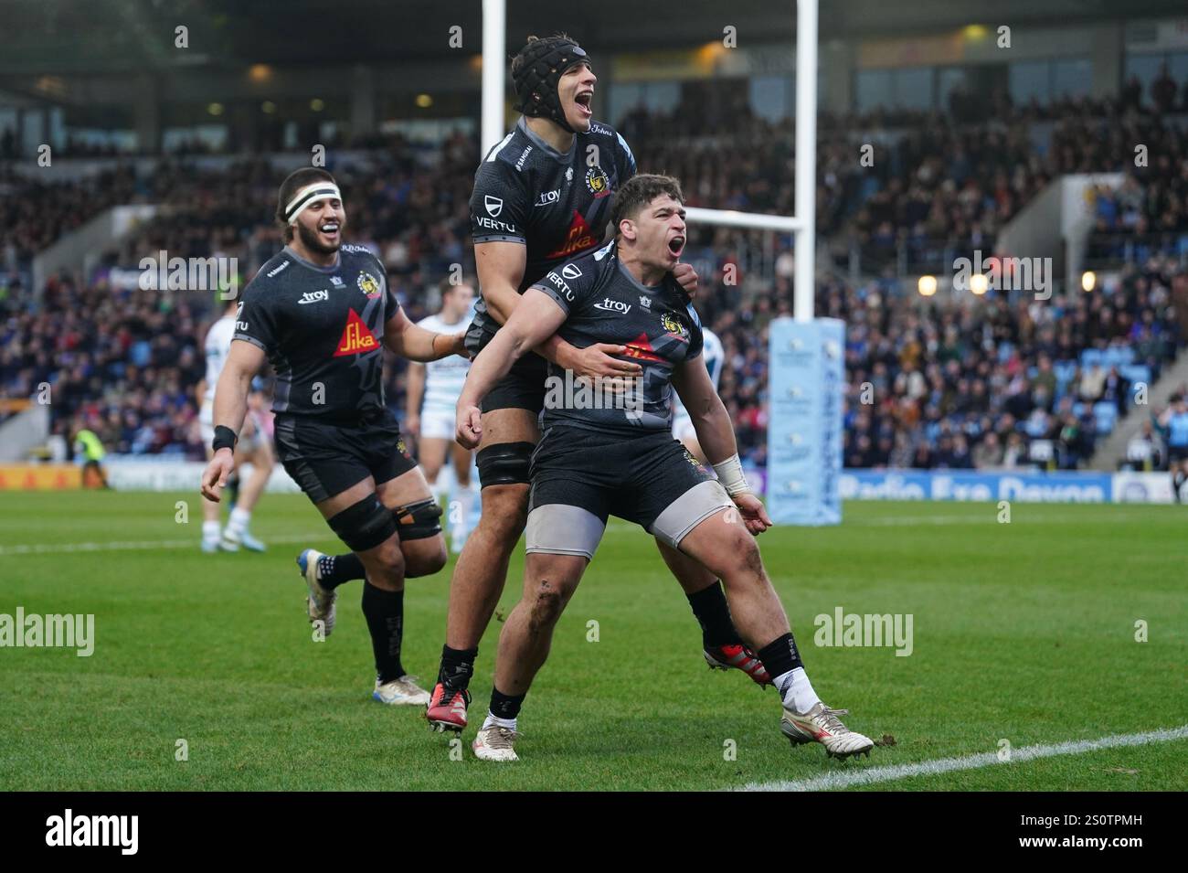 Exeter Chiefs Dan Frost scores their first try during the Gallagher