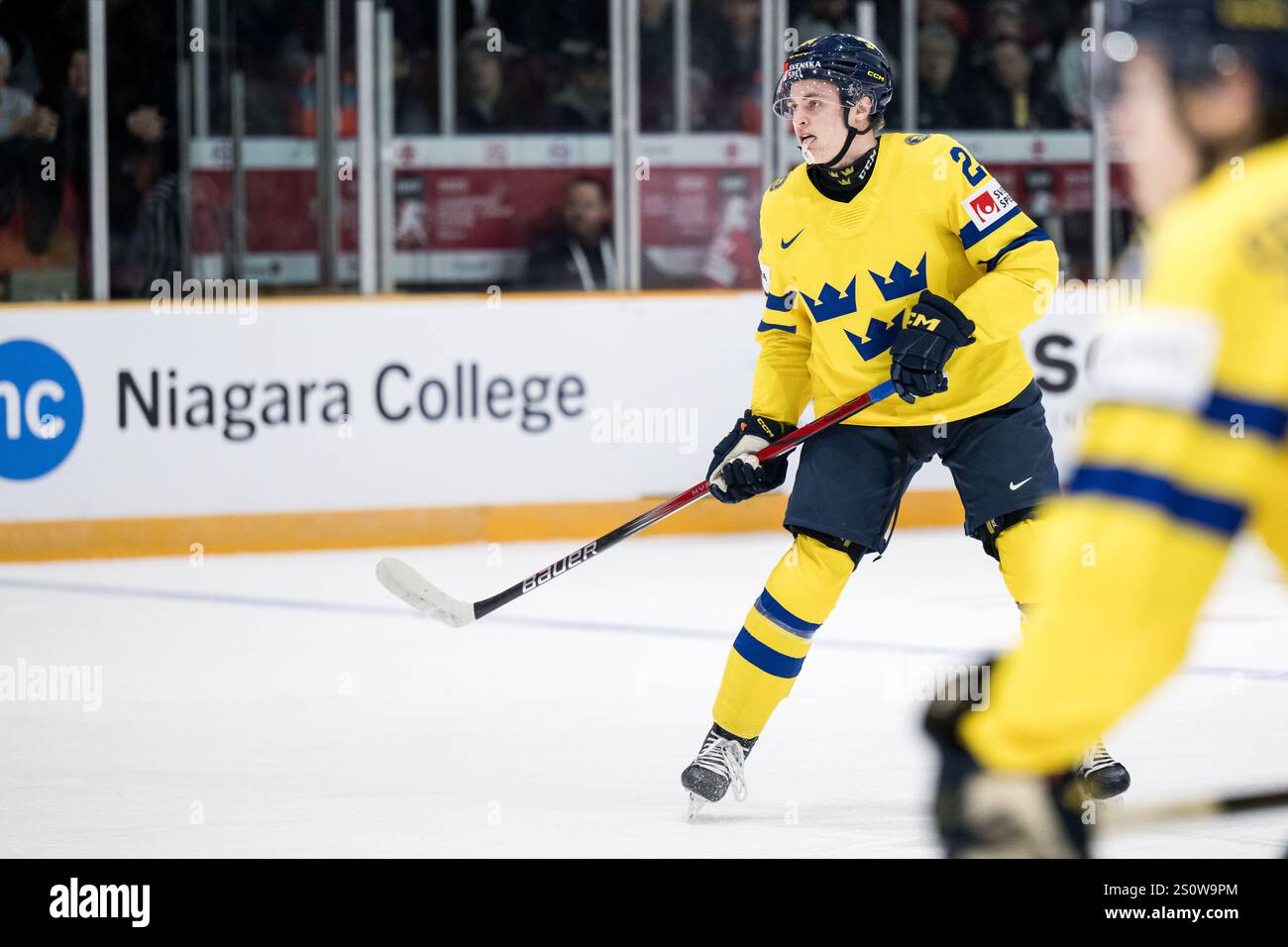 241229 Tom Willander of Sweden scores 01 during the 2025 IIHF World