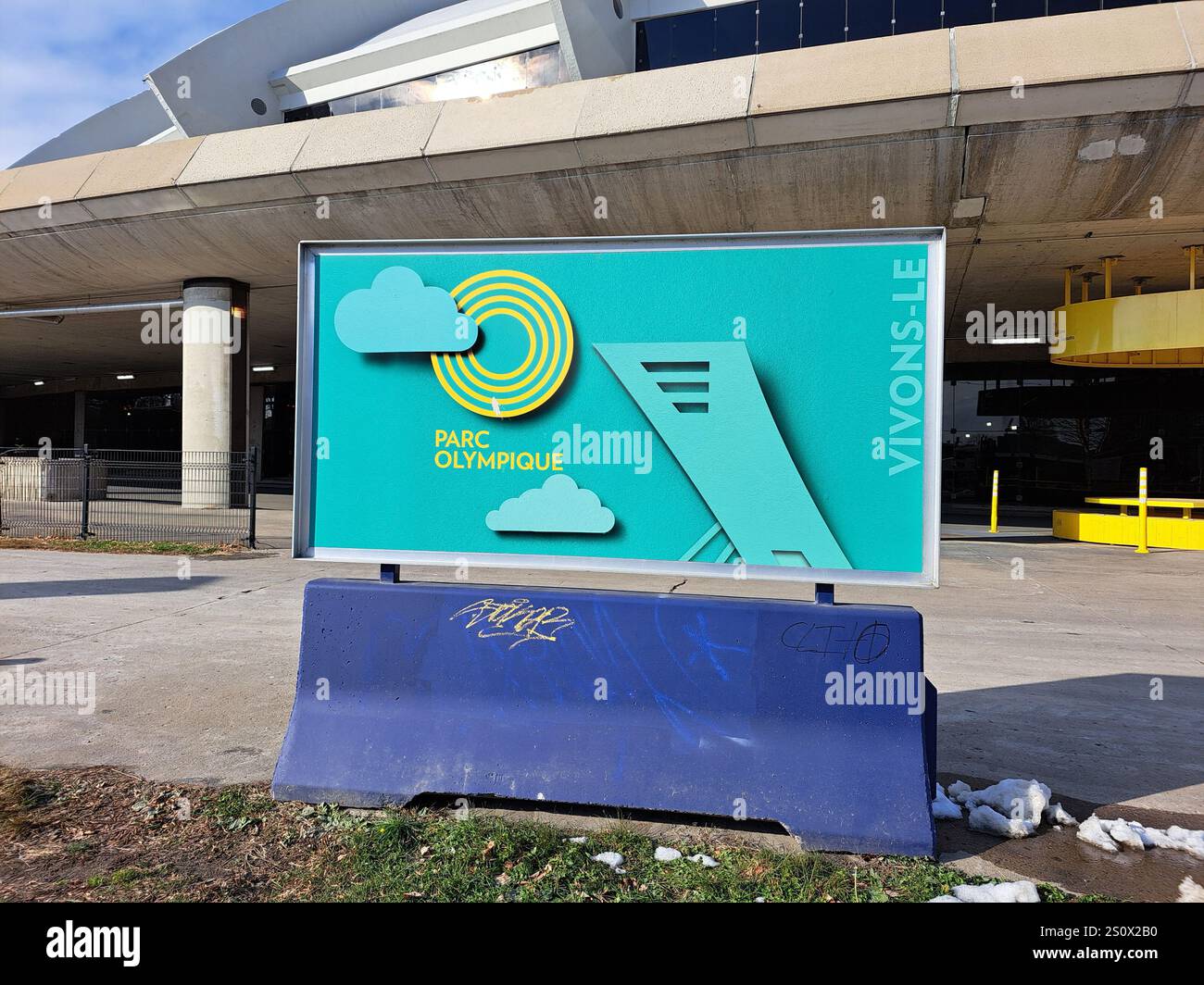 Parc Eng Sign Parc Olympique sign in Montreal, Quebec, Canada Stock Photo - Alamy