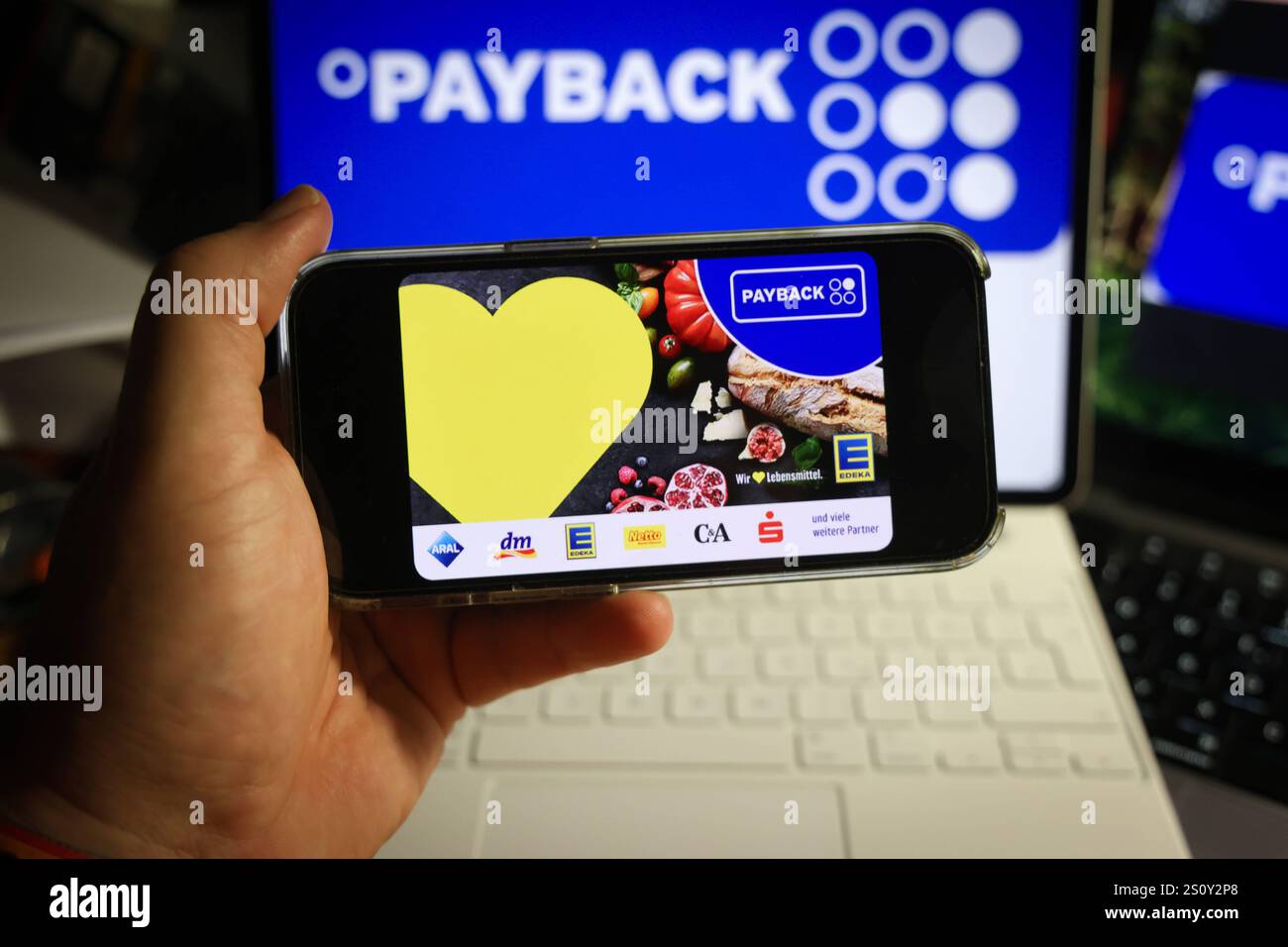 Payback Karte von EDEKA. EDEKAVerbund und PAYBACK gehen ab 1. Januar