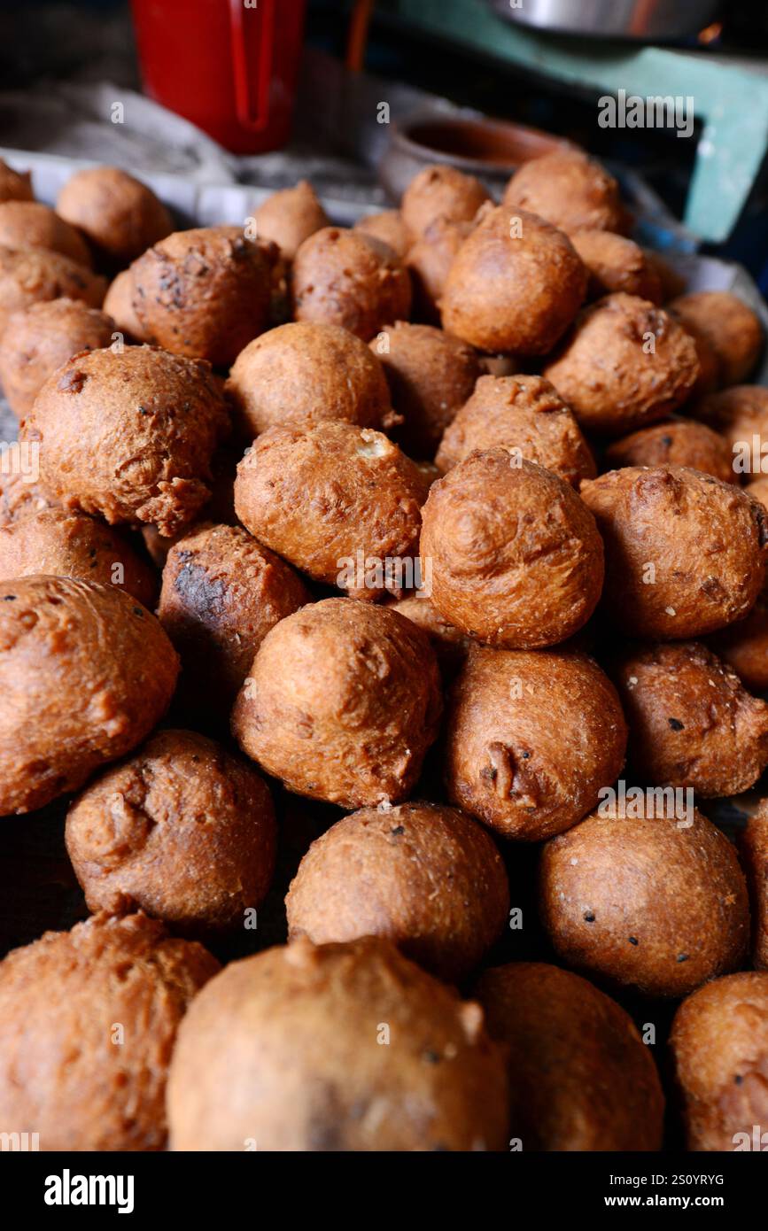 Traditional bengali food aloo hi-res stock photography and images - Alamy