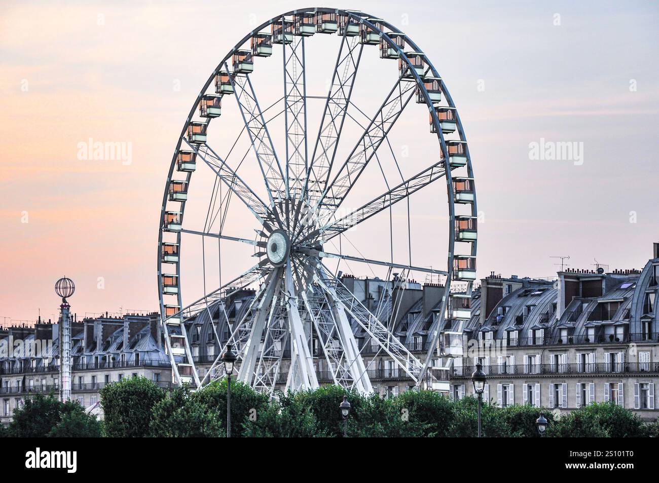 The Grande Roue: The Magnificent Parisian Icon in 2013 Stock Photo - Alamy