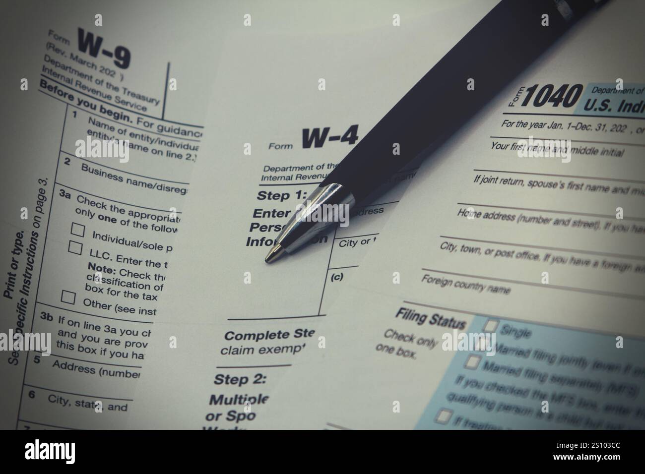 Irs w9 tax form hi-res stock photography and images - Alamy