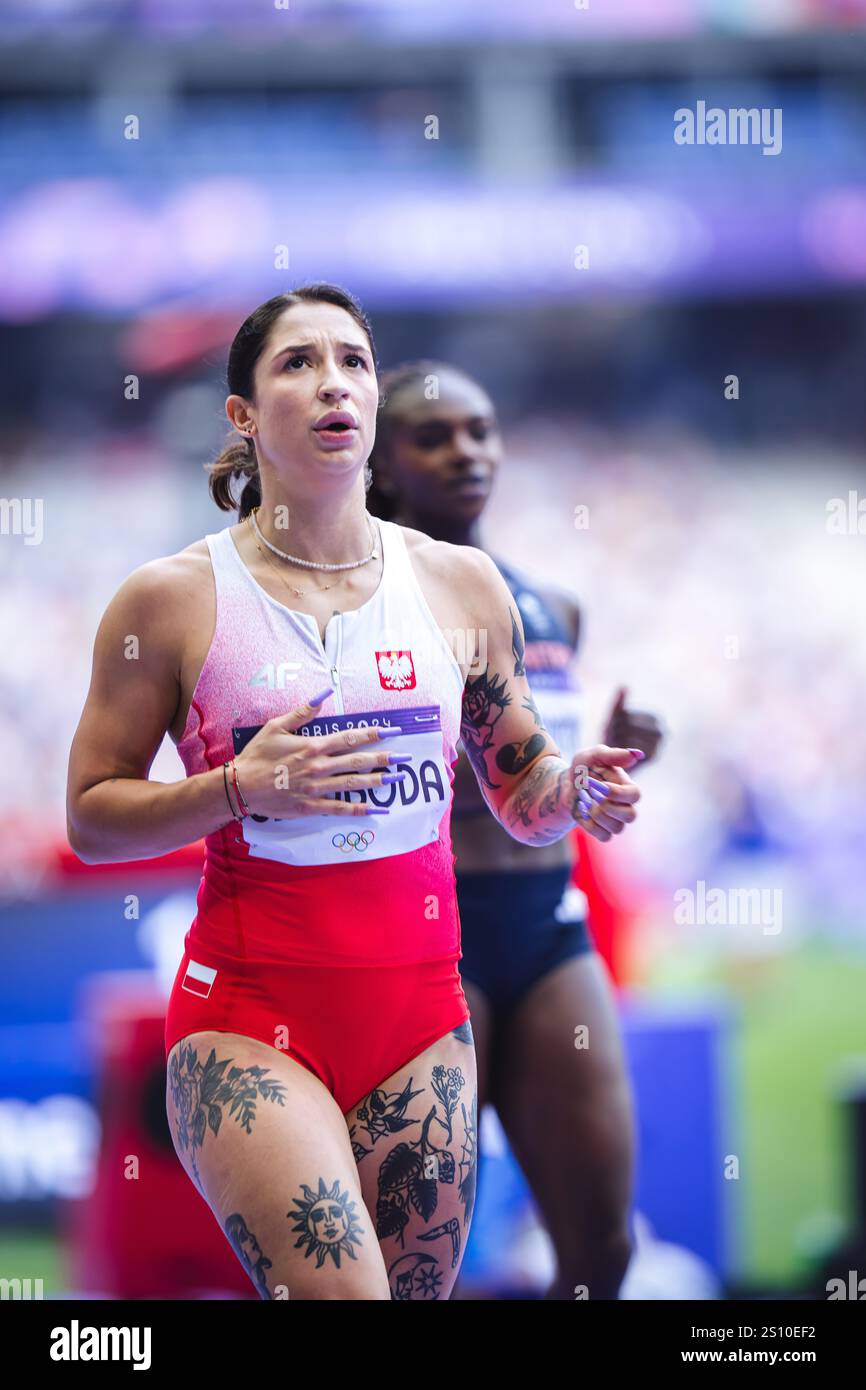 ewa-swoboda-participating-in-the-100-meters-at-the-paris-2024-olympic