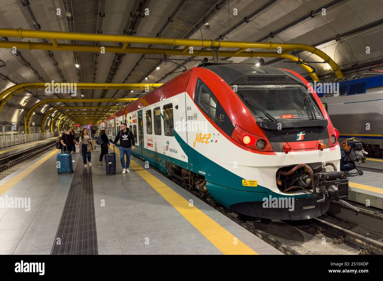 train to leonardo da vinci airport