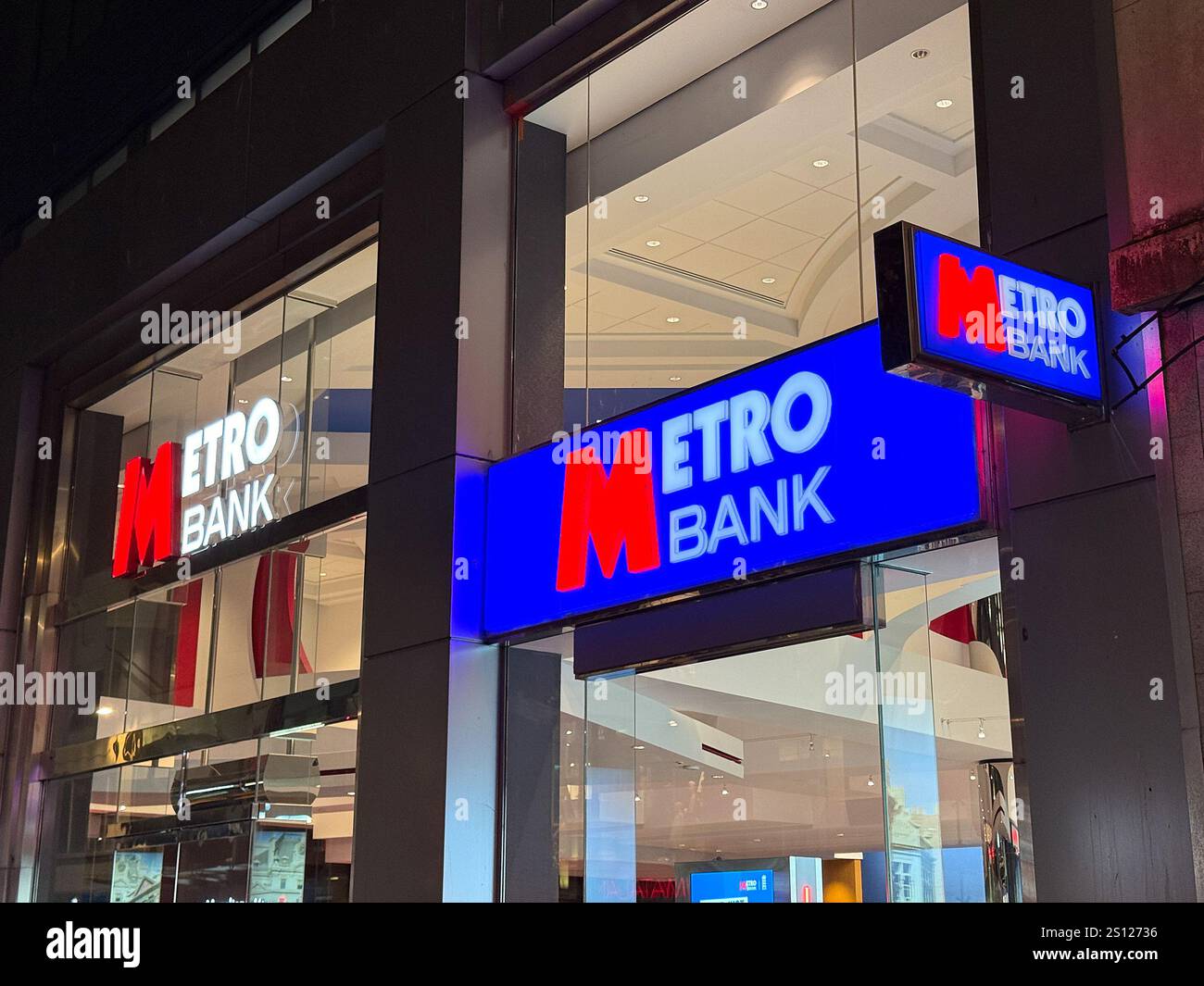 Cardiff, Wales - 8 November 2024: Front exterior view of the branch of Metro Bank in Cardiff city centre - Smartphone Captured Stock Image Cardiff, Wales - 8 November 2024: Front exterior view of the branch of Metro Bank in Cardiff city centre - Smartphone Captured Stock Image