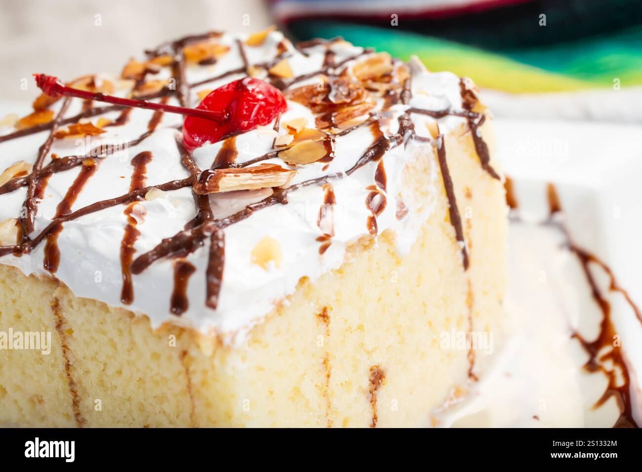 Pastel tres leches hi-res stock photography and images - Alamy