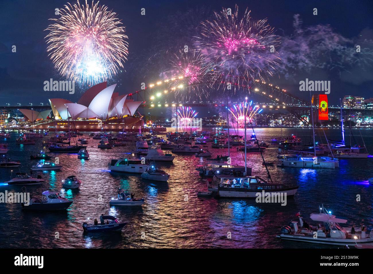Sydney, Australia. 31 December 2024. Australia anticipates the arrival ...