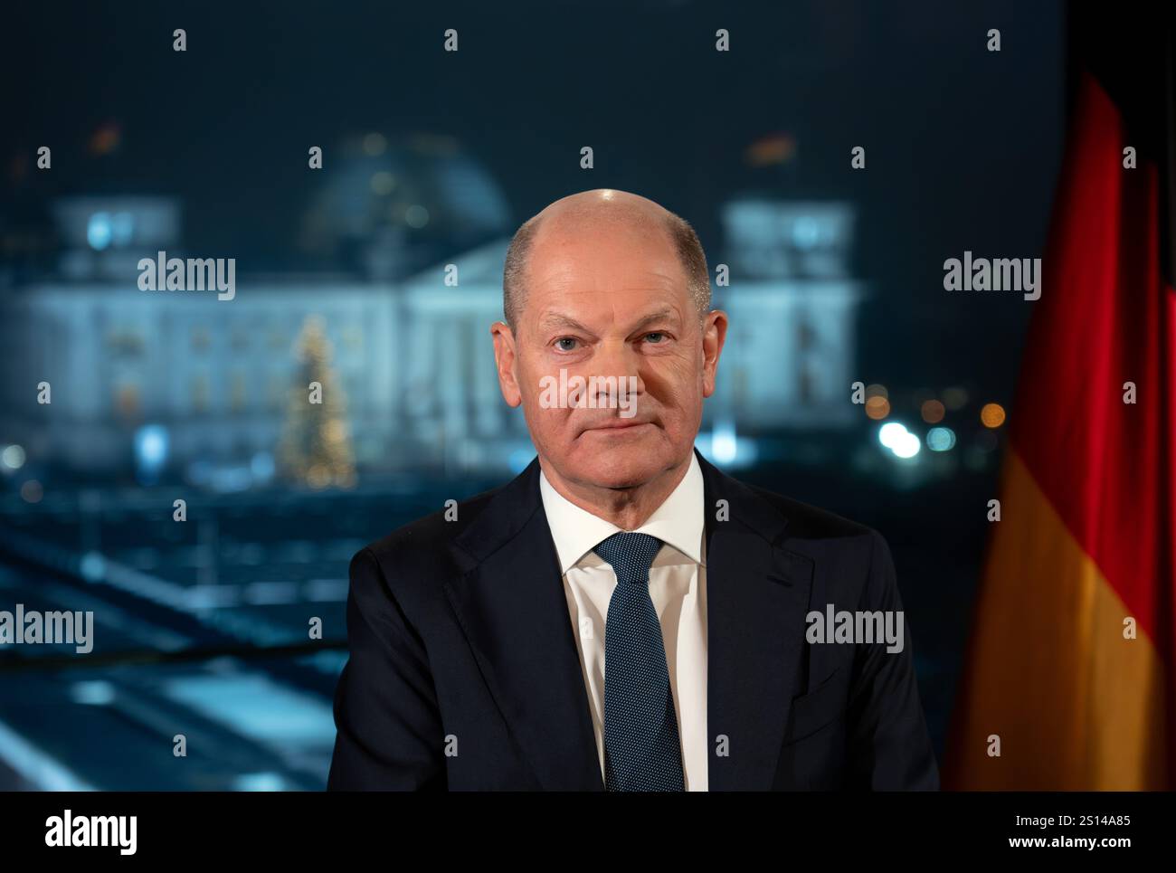 29 December 2025, Berlín; Chancellor Olaf Scholz urged Germans to be