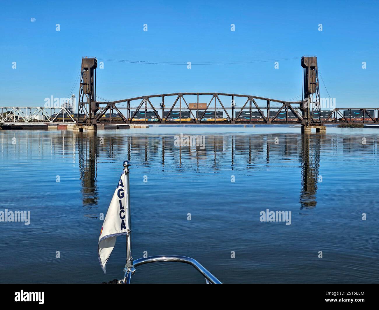 Decatur drawbridge, a railway bridge, crossses the Tennessee River.  Norfolk Southern Tennessee River Bridge is a lift bridge operated by the Norfolk - Smartphone Captured Stock Image