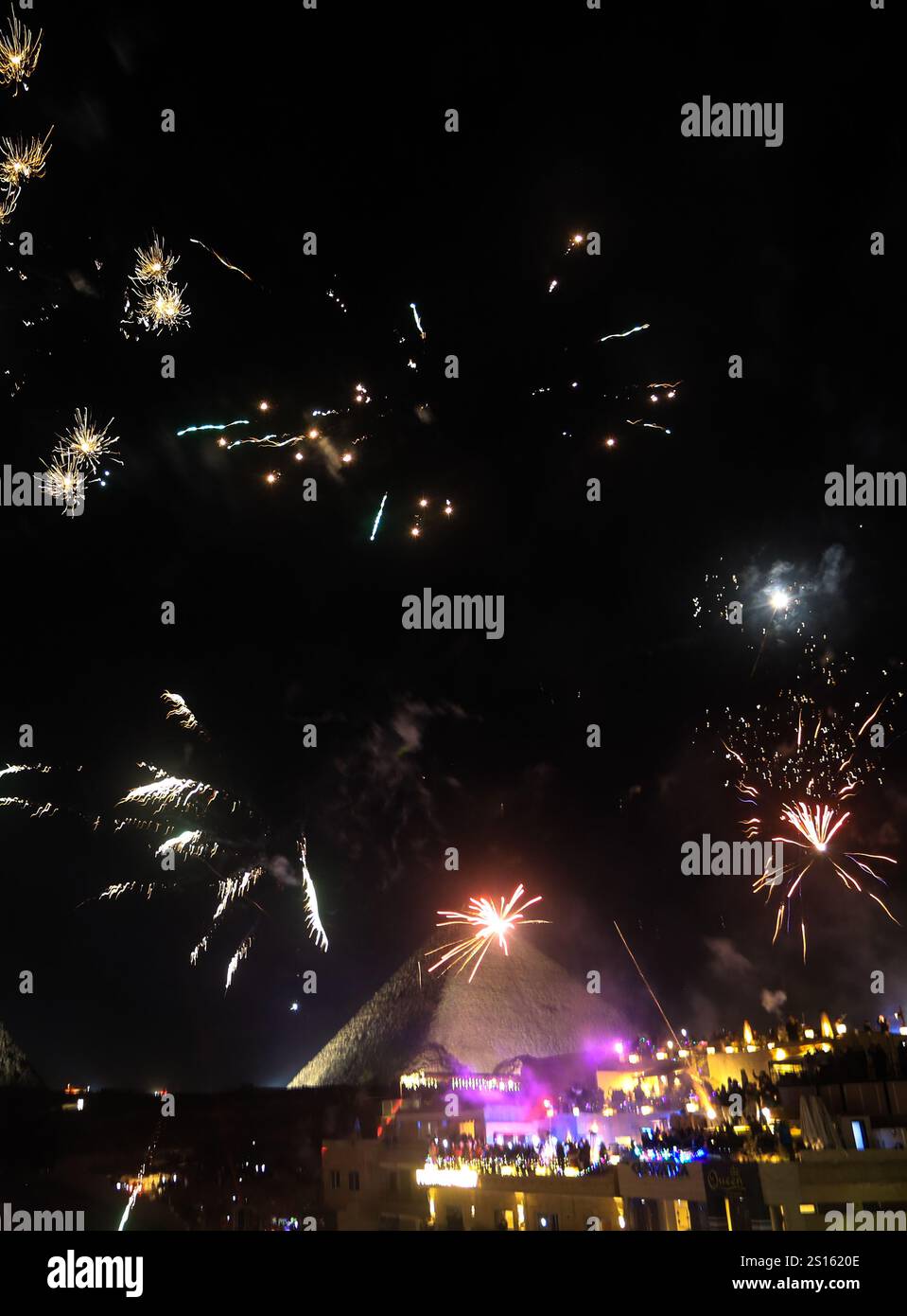 Jan 1 2025 hi res stock photography and images Alamy