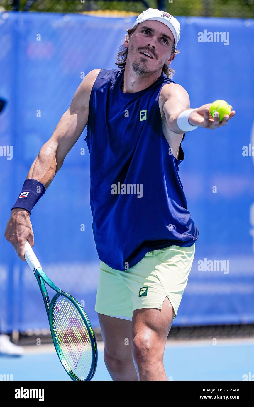Canberra, Australia; 1st Jan 2025: Patrick Kypson of the USA is pictured during the Round of 16 of the 2025 Canberra International ATP Challenger 125 tournament in Canberra, Australia on 1 January 2025. (Photo Credit: Nick Strange/Fotonic/Alamy Live News) Stock Photo
