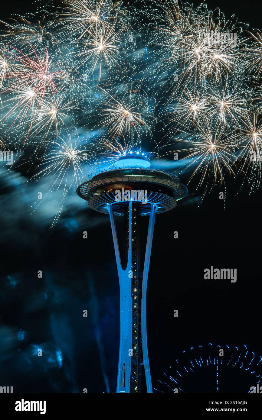 Seattle, USA. 1st Jan, 2025. New Years Eve fireworks at the iconic