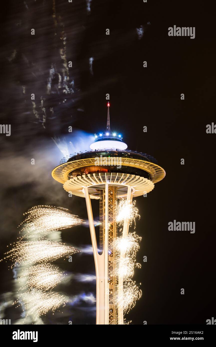 Seattle, USA. 1st Jan, 2025. New Years Eve fireworks at the iconic