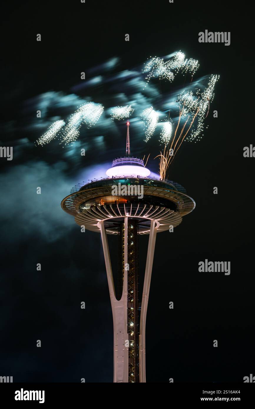 Seattle, USA. 1st Jan, 2025. New Years Eve fireworks at the iconic