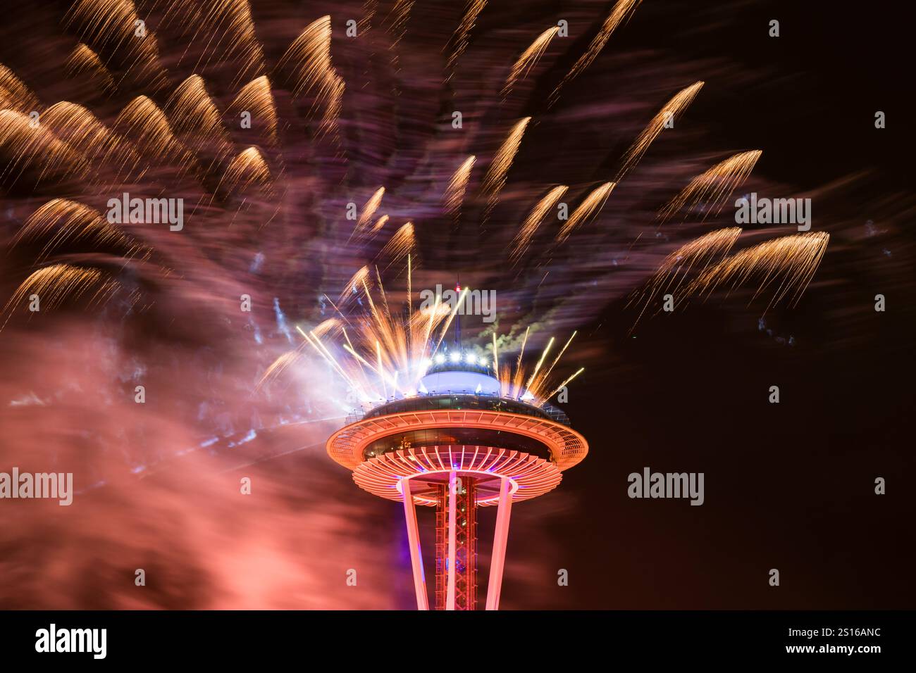 Seattle, USA. 1st Jan, 2025. New Years Eve fireworks at the iconic