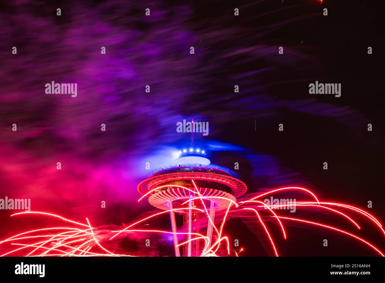 Seattle, USA. 1st Jan, 2025. New Years Eve fireworks at the iconic